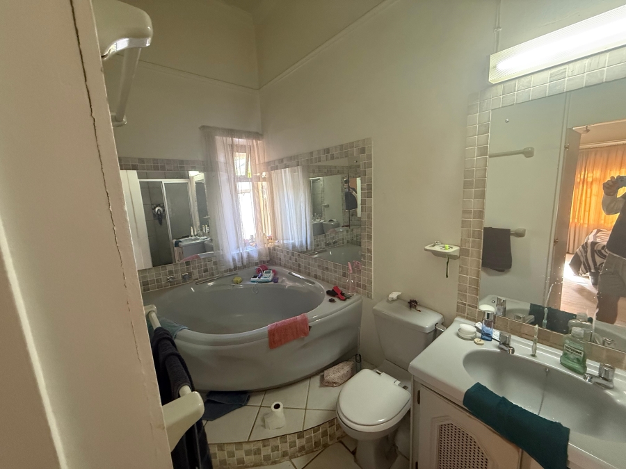 3 Bedroom Property for Sale in Paglande Western Cape